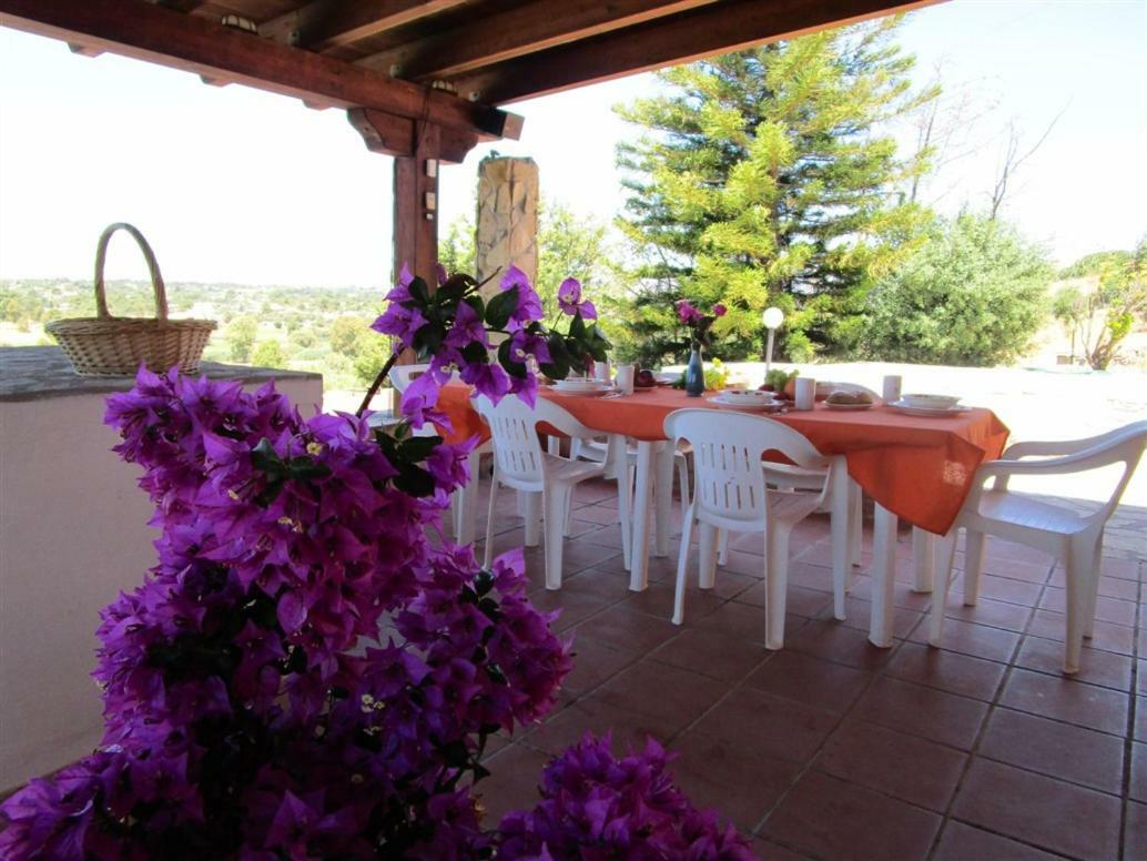 Villa Ingeborg Quartu Sant'Elena Ngoại thất bức ảnh